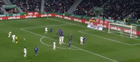 这下对味了！《星际：异端先知》女主爆改性感美女